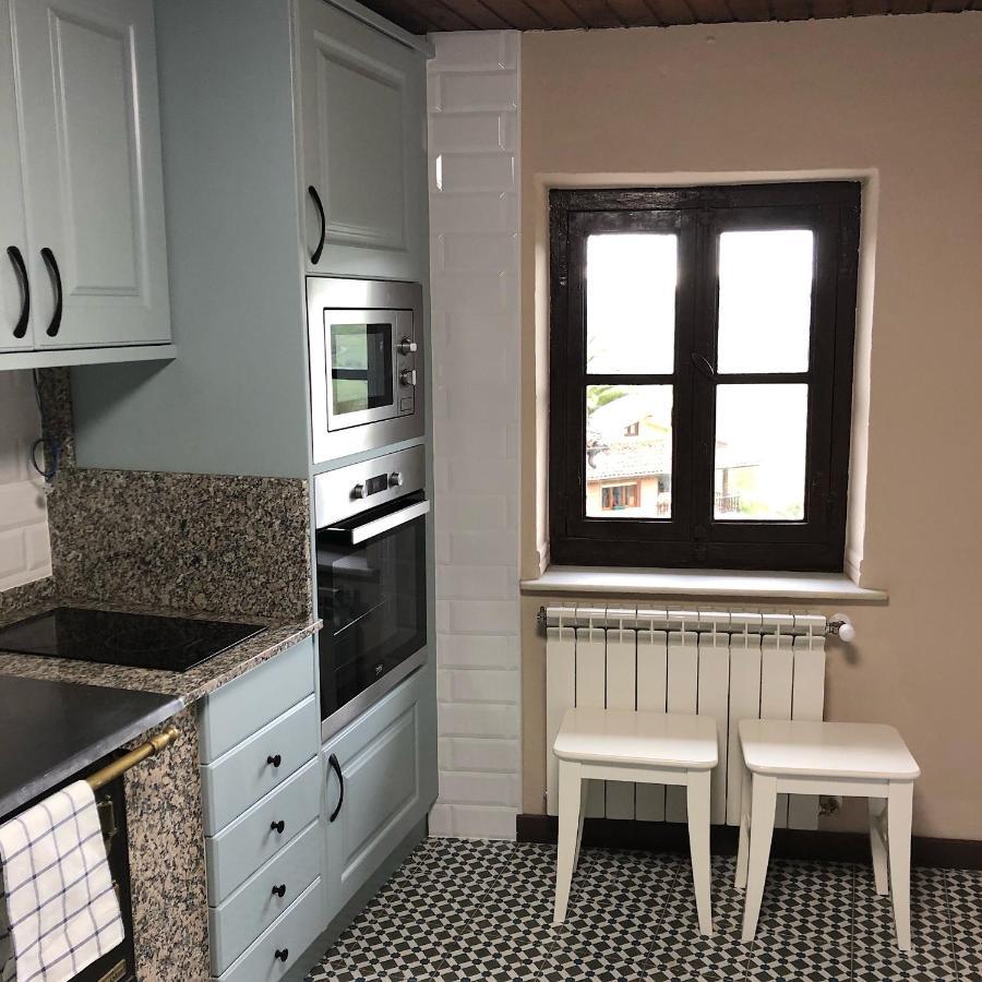 Los Balcones De Nieda Onís Eksteriør billede