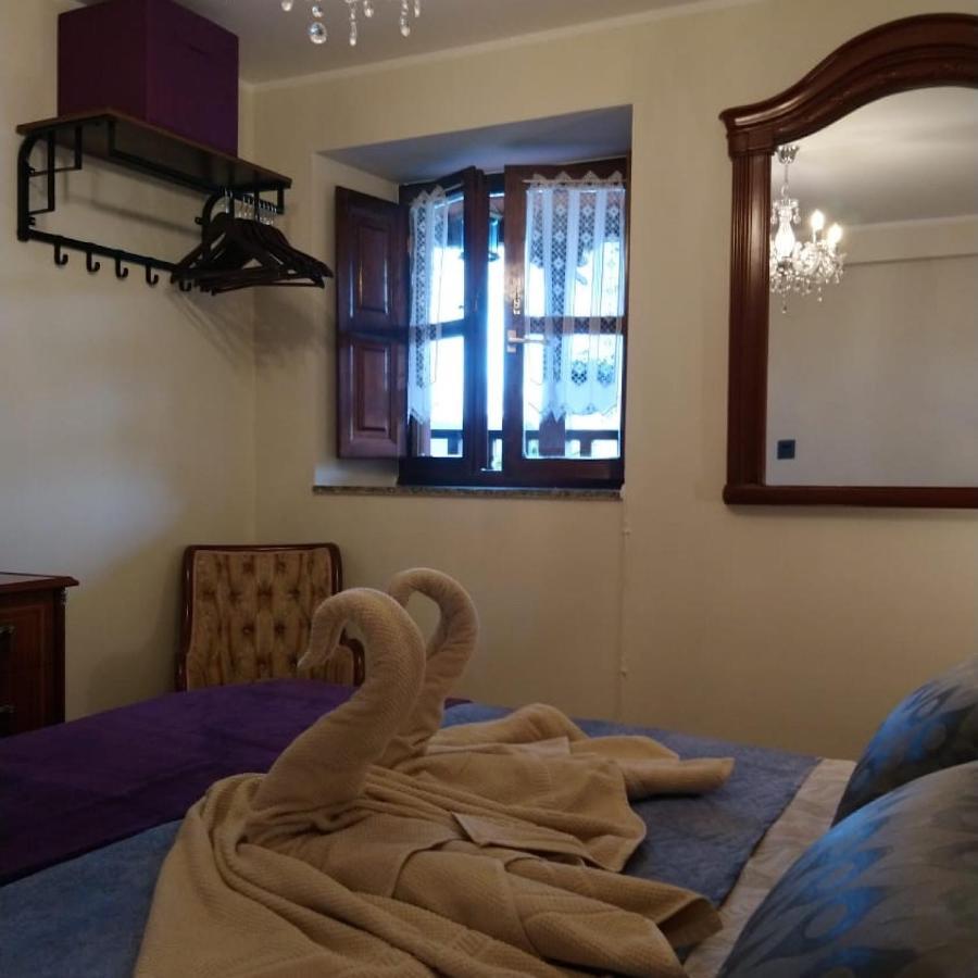 Los Balcones De Nieda Onís Eksteriør billede